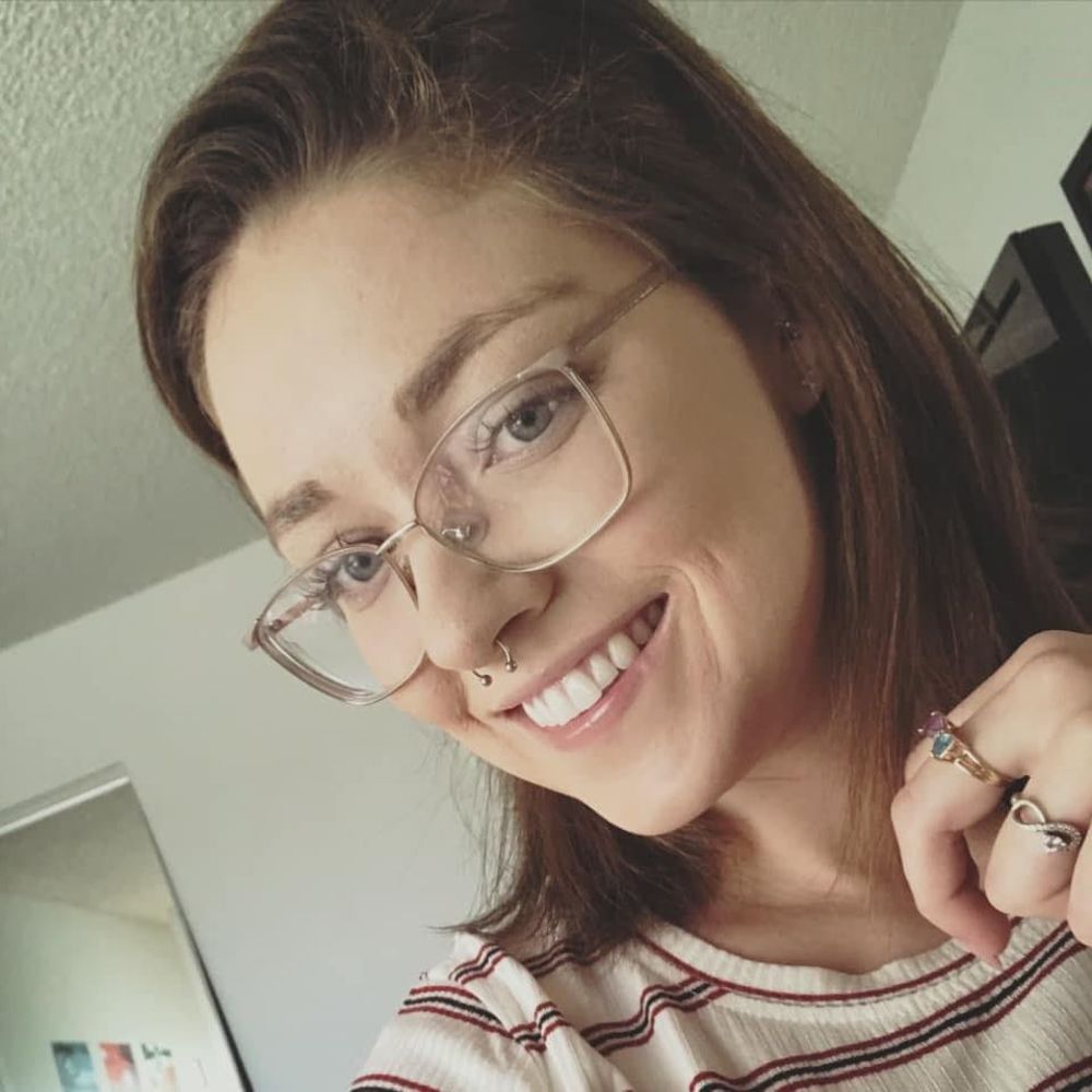 Meet your Posher, Ashley